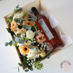 Coffret vin rosé et fleurs