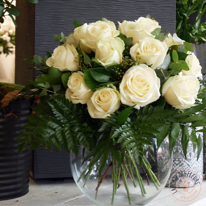 Bouquet de roses blanches avalanche - ronde des fleurs