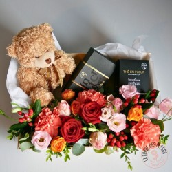 Coffret ourson, chocolat, bougie et fleurs rennes